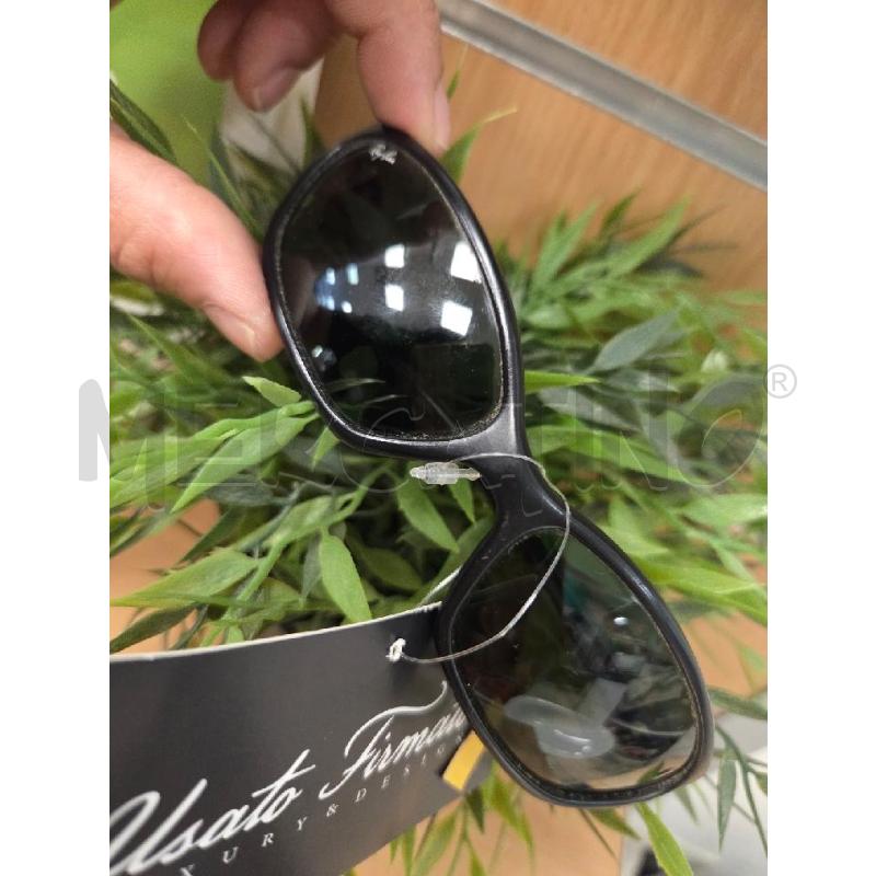 OCCHIALI UOMO RAY BAN  MASCHERINA SCURA   | Mercatino dell'Usato L'aquila - loc. vetoio 1