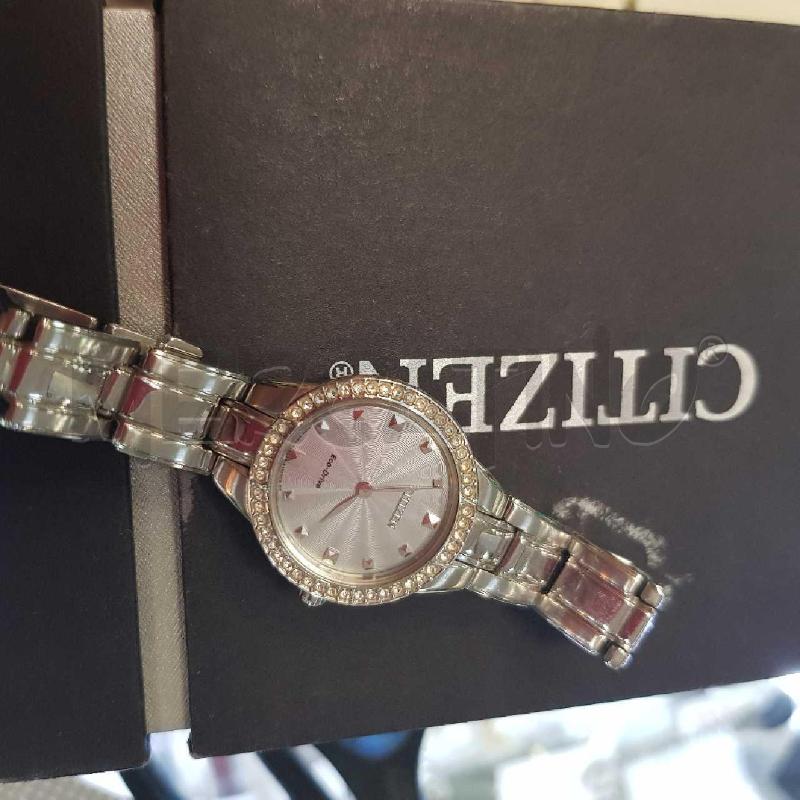 OROLOGIO DA POLSO CITIZEN ACCIAIO E STRASS  | Mercatino dell'Usato L'aquila - loc. vetoio 1