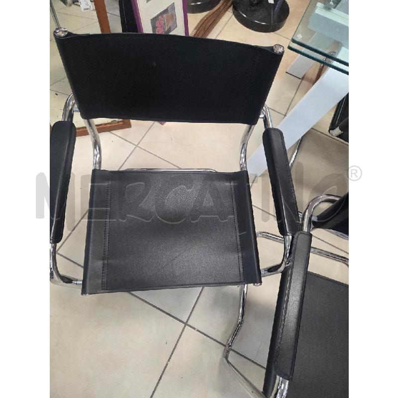 POLTRONCINA NERA/CROMO | Mercatino dell'Usato L'aquila - loc. vetoio 2