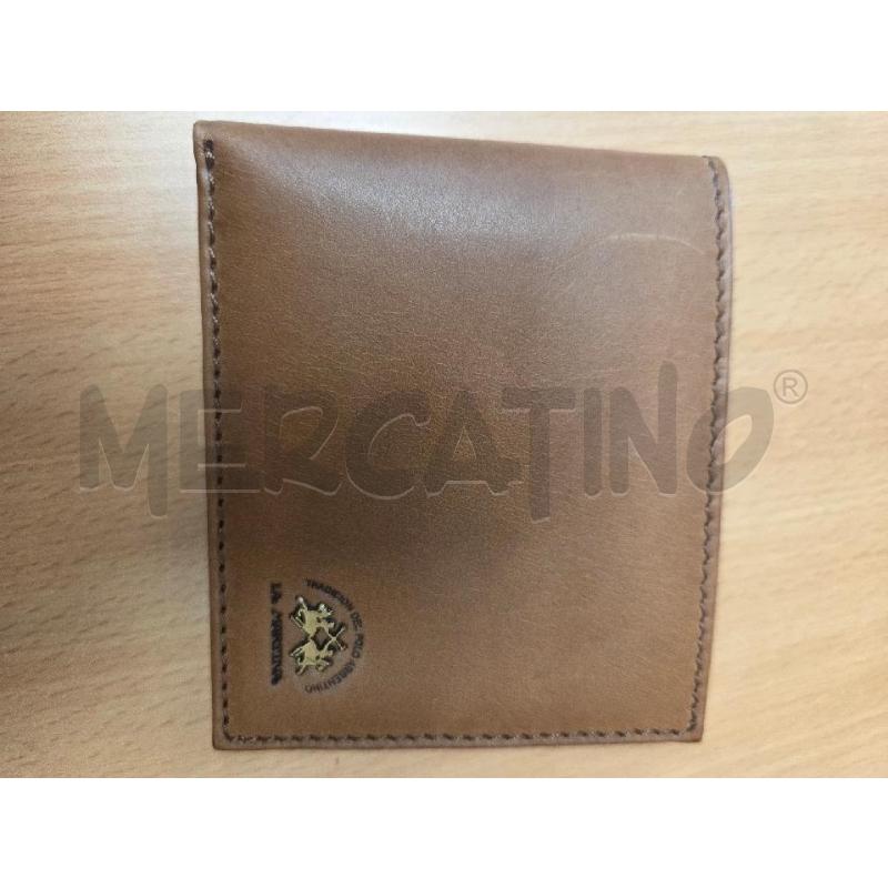 PORTA FOGLIO LA MARTINA BEIGE CON DECORO METALLO | Mercatino dell'Usato L'aquila - loc. vetoio 1