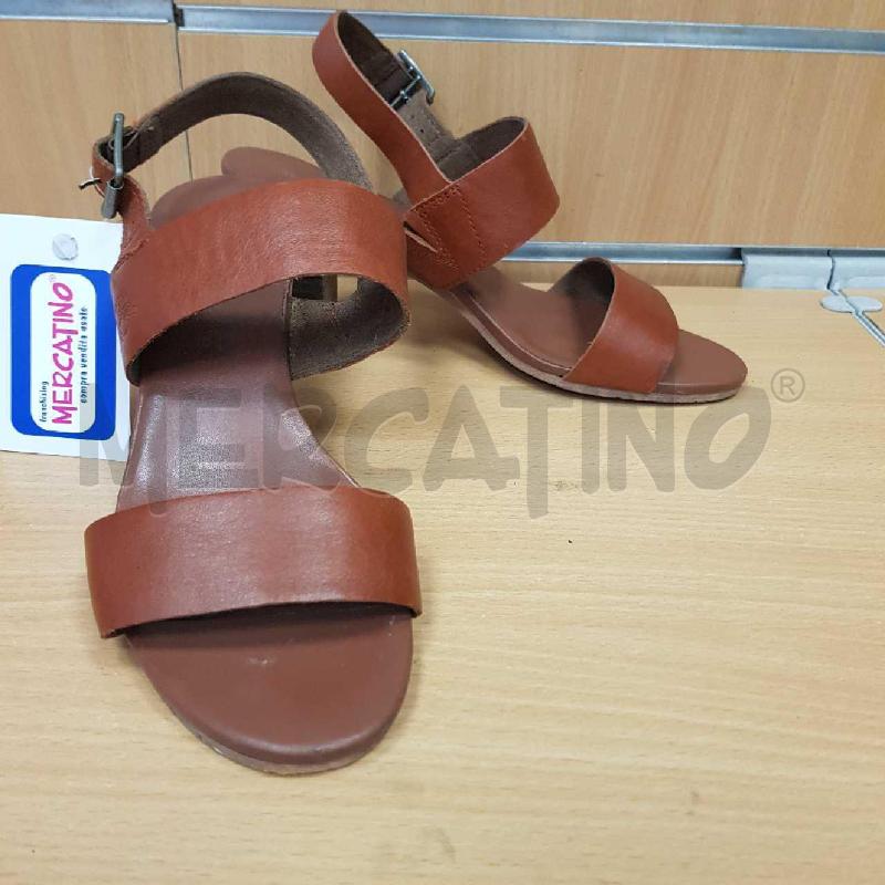 SANDALI DONNA TIMBERLAND   | Mercatino dell'Usato L'aquila - loc. vetoio 2