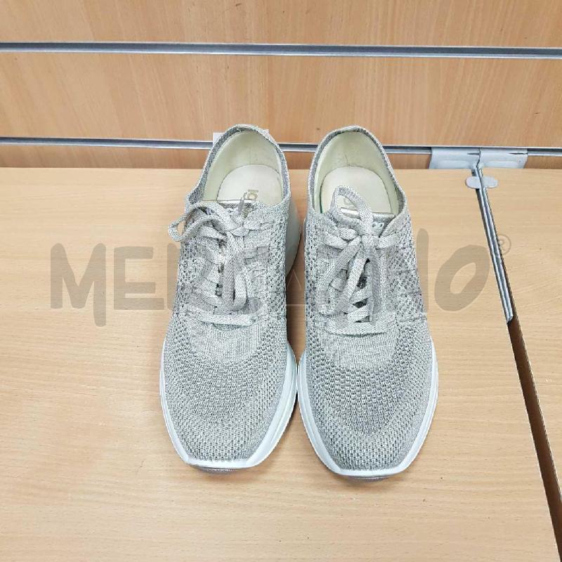 SCARPE DONNA IGII E CO DORATE   | Mercatino dell'Usato L'aquila - loc. vetoio 1