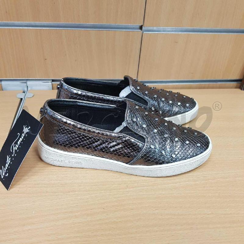 SCARPE DONNA MICHAEL KORS ARGENTATE E STRASS  | Mercatino dell'Usato L'aquila - loc. vetoio 2