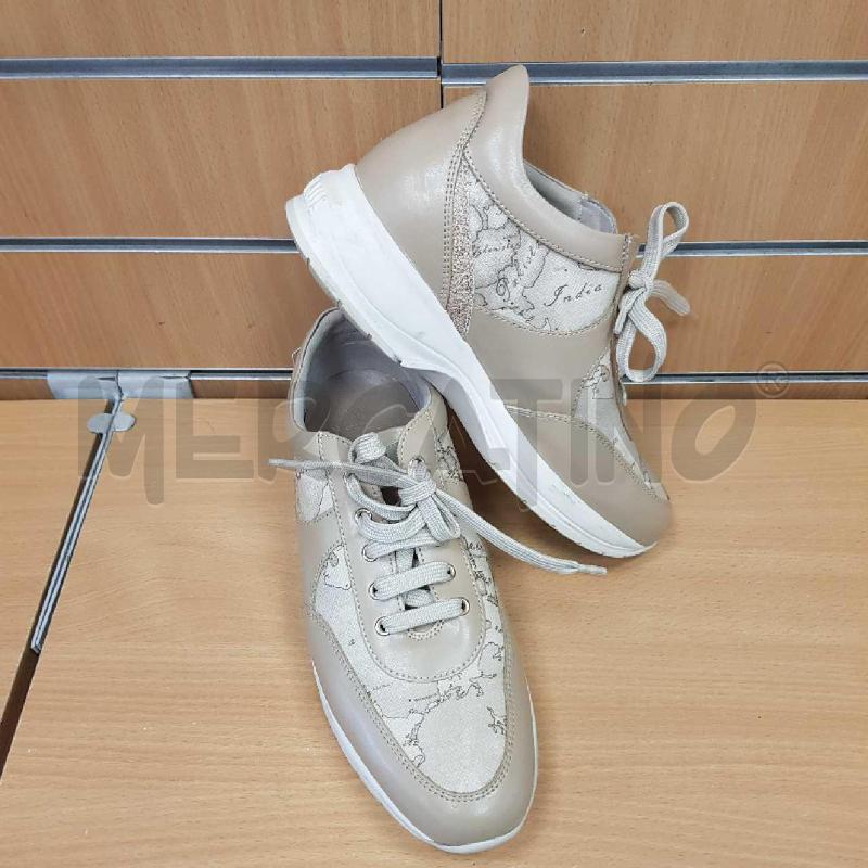 SCARPE DONNA PRIMA CLASSE BEIGE E STAMPA GEO  | Mercatino dell'Usato L'aquila - loc. vetoio 2