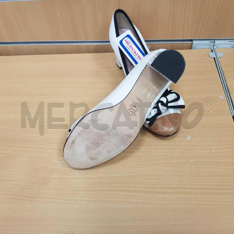 SCARPE TACCHI LE BABE  BIANCHE  FIOCCO PUNTA MARRONE   | Mercatino dell'Usato L'aquila - loc. vetoio 3