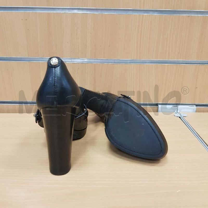 SCARPE TACCHI   GUESS NERE TACCO COMODO QUADRATO  | Mercatino dell'Usato L'aquila - loc. vetoio 4