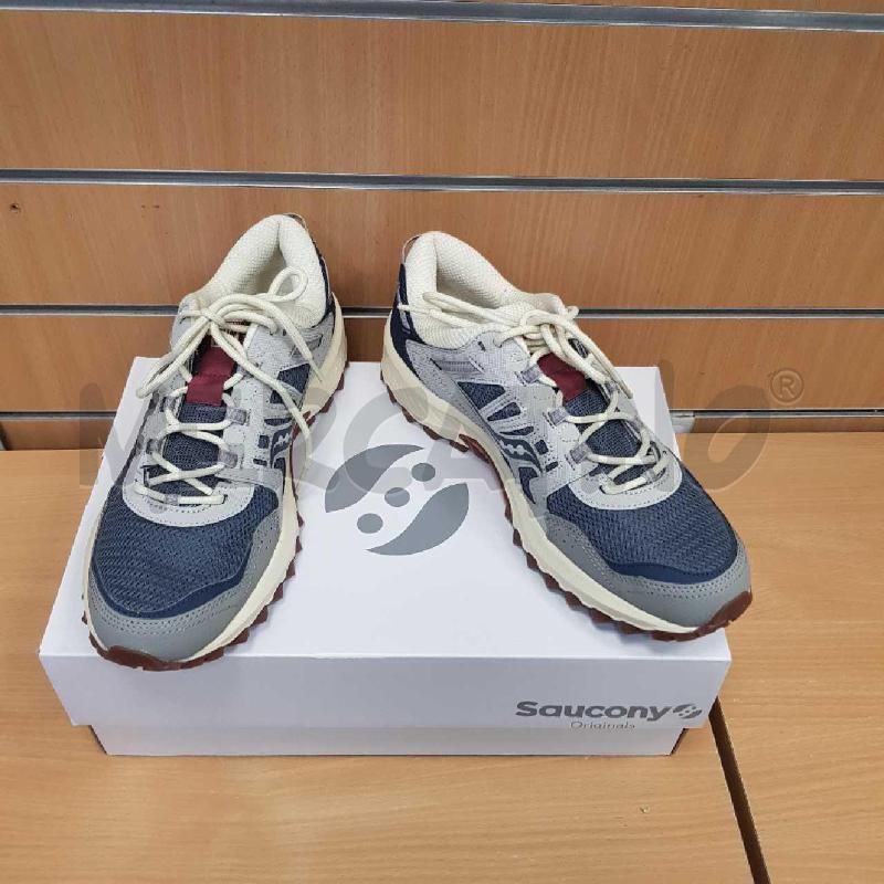 SCARPE UOMO SAUCONY RUN  GRIGIE  E ROSSE   | Mercatino dell'Usato L'aquila - loc. vetoio 1