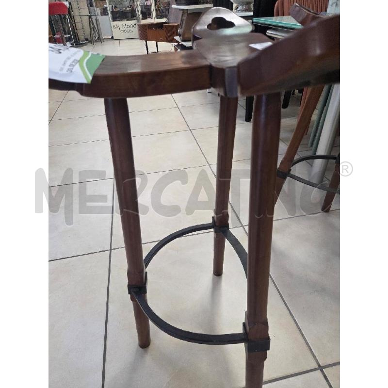SGABELLO RUSTICO MASSELLO | Mercatino dell'Usato L'aquila - loc. vetoio 2