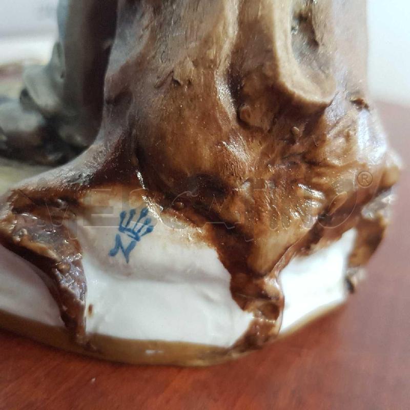 STATUINA SUONATORE CAPODIMONTE | Mercatino dell'Usato L'aquila - loc. vetoio 5