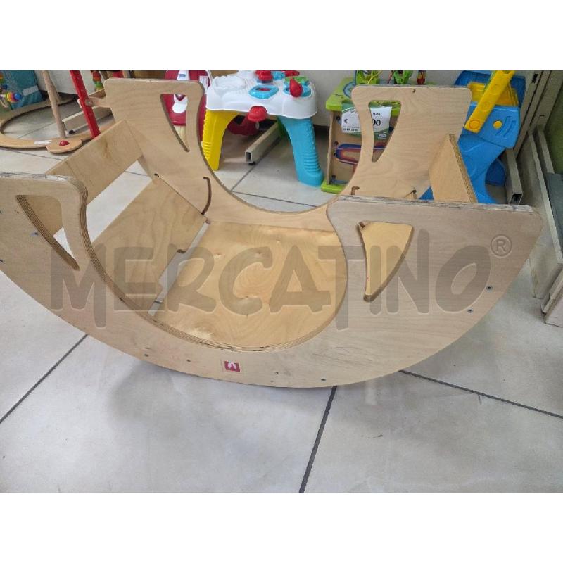 TAVOLINO BIMBO LEGNO TRASORMABILE  DONDOLO  | Mercatino dell'Usato L'aquila - loc. vetoio 2