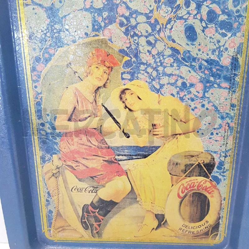 VASSOIO COCA COLA 1991 DONNE C/OMBRELLINO | Mercatino dell'Usato L'aquila - loc. vetoio 3