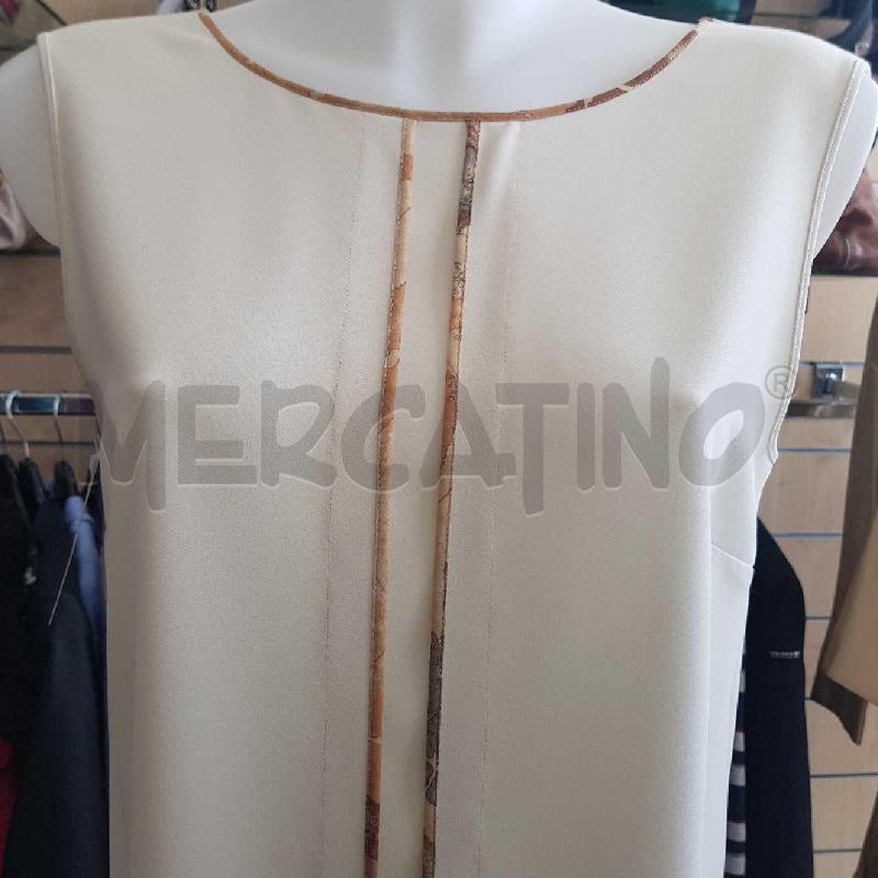 VESTITO DONNA PRIMA  CLASSE BIANCO  SCOLLO V NUOVO   | Mercatino dell'Usato L'aquila - loc. vetoio 3