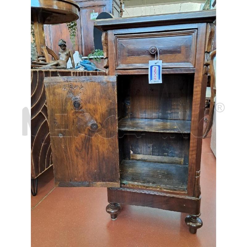 COMODINO IN STILE  | Mercatino dell'Usato Arezzo 2