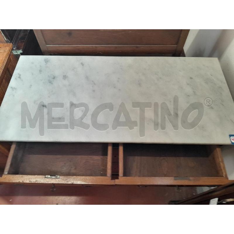 COMO' CON MARMO BIANCO 5 CASSETTI | Mercatino dell'Usato Arezzo 2