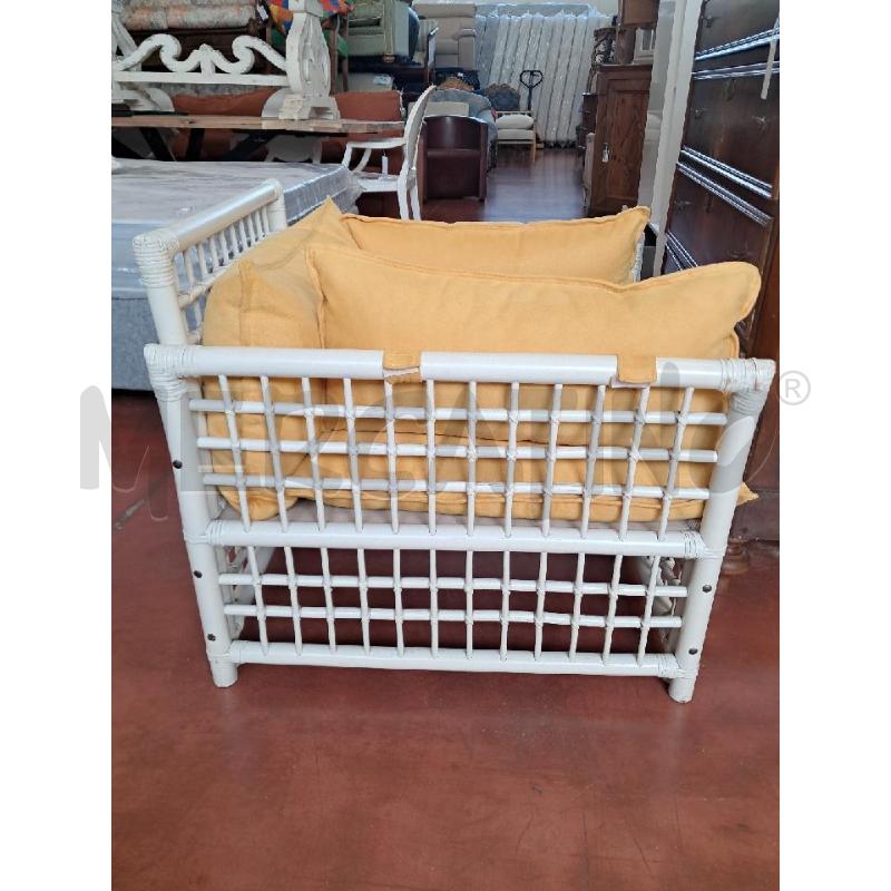 POLTRONA MIDOLLINO BIANCA | Mercatino dell'Usato Arezzo 2