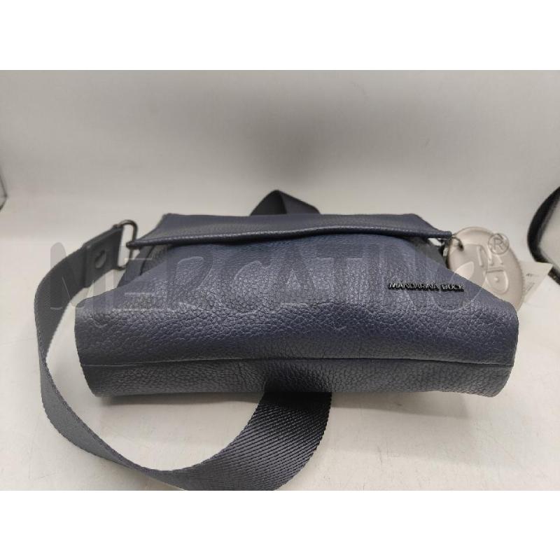 BORSA DONNA BLU MANDARINA DUCK | Mercatino dell'Usato Atripalda 4