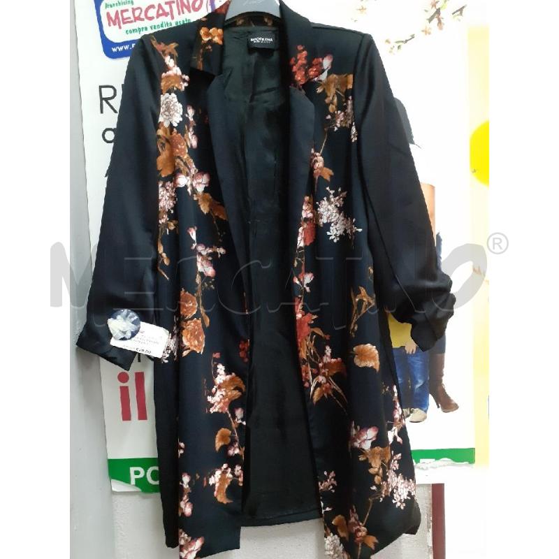 GIACCA DONNA NERA LUNGA FIORI MADRILENA | Mercatino dell'Usato Atripalda 1