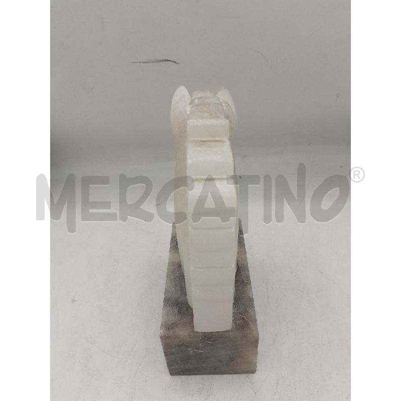 STATUA CAVALLO BASE MARMO | Mercatino dell'Usato Atripalda 3