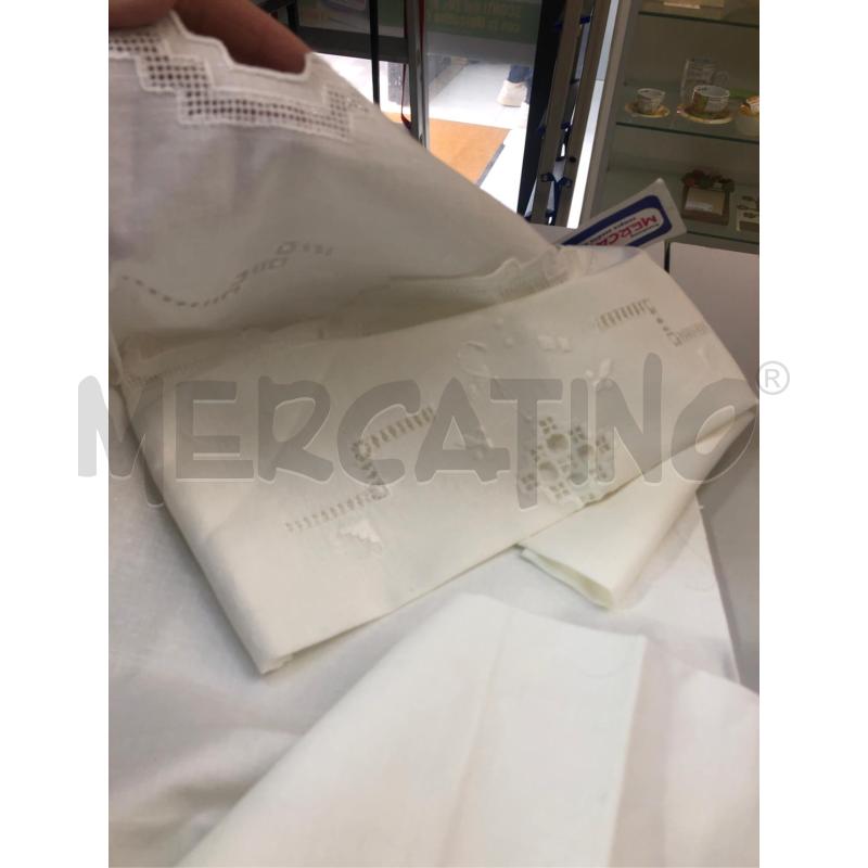 ASCIUGA MANO LINO BIANCO RICAMO 2 PEZ | Mercatino dell'Usato Avellino 1