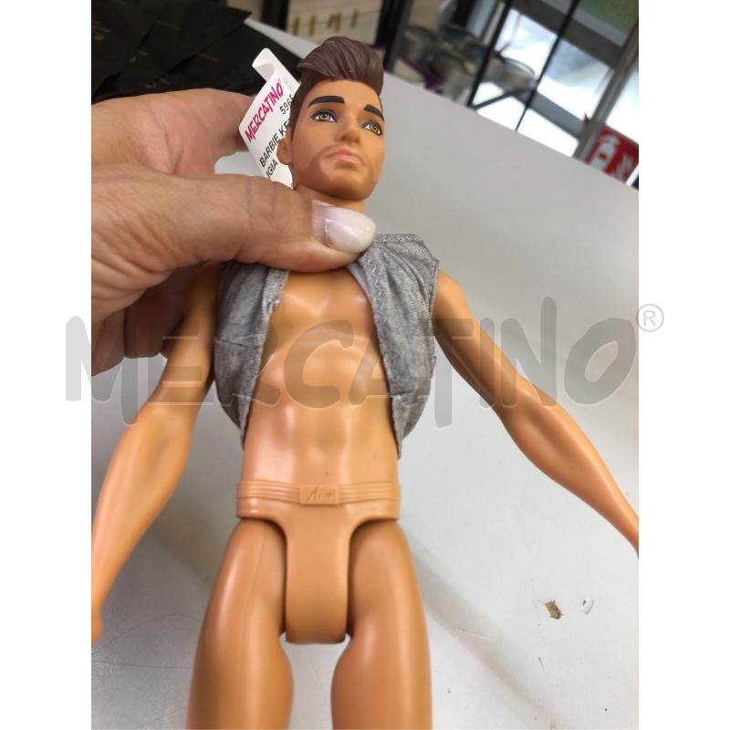 BARBIE KEN CANOTTA GRIGIA PANTALONCINO BORDEAUX | Mercatino dell'Usato Avellino 4