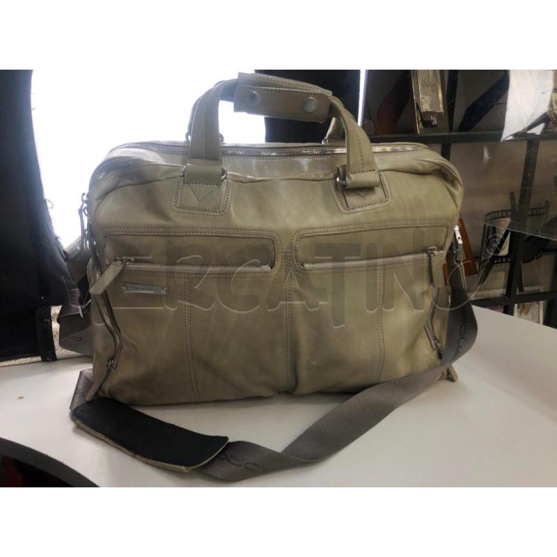 BORSA DONNA /UOMO LAVORO PIQUADRO PELLE GRIGIO  | Mercatino dell'Usato Avellino 1