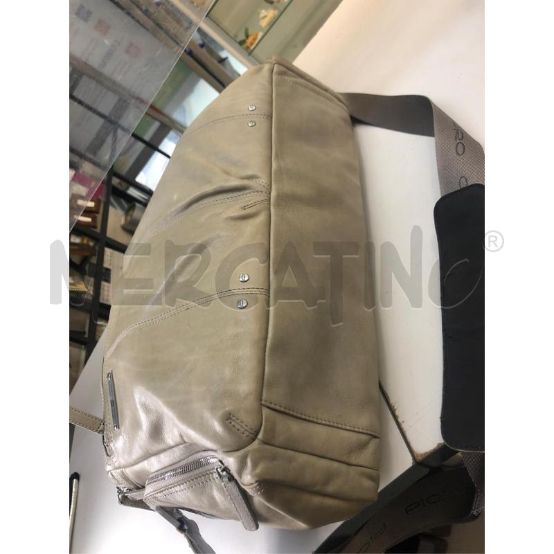 BORSA DONNA /UOMO LAVORO PIQUADRO PELLE GRIGIO  | Mercatino dell'Usato Avellino 5