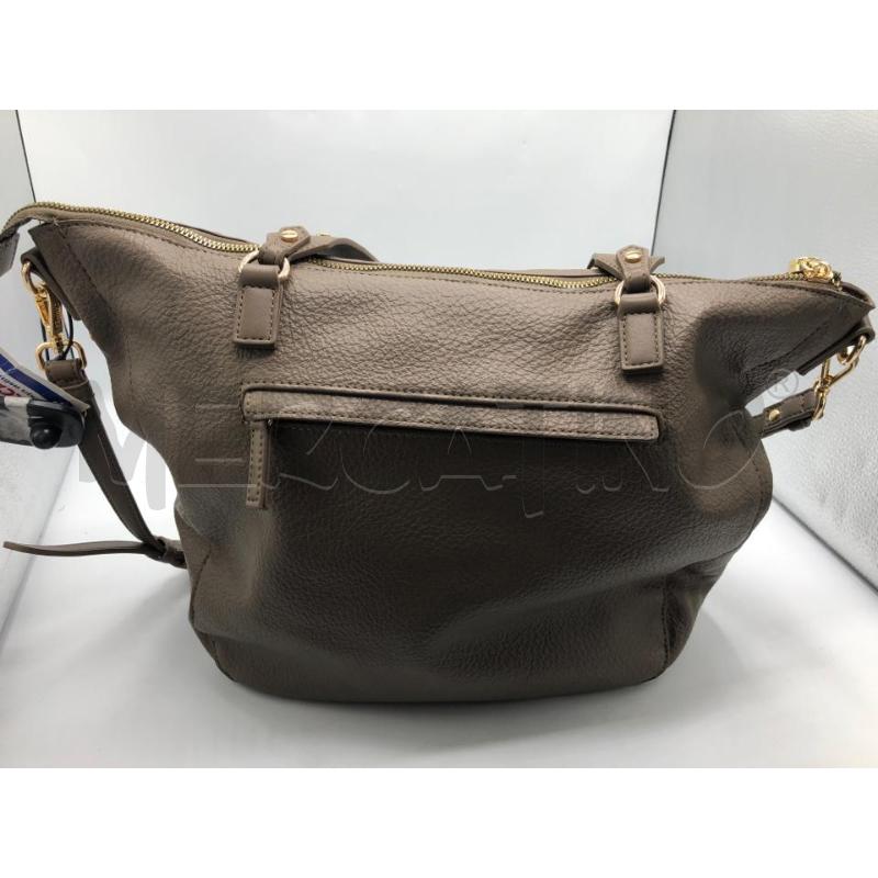 BORSA DONNA FANGO BORCHIE DORATE CARPISA | Mercatino dell'Usato Avellino 3