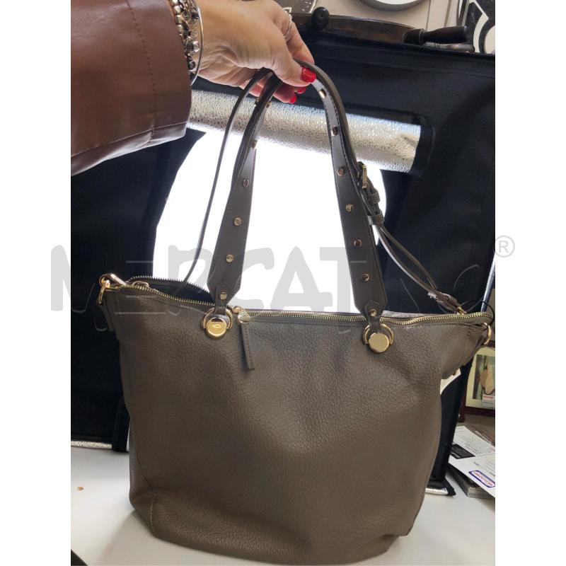 BORSA DONNA FANGO BORCHIE DORATE CARPISA | Mercatino dell'Usato Avellino 5