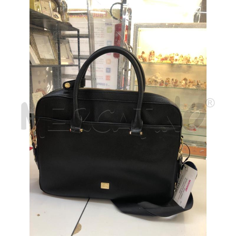BORSA DONNA NERA LAVORO CARPISA QUADRAT  | Mercatino dell'Usato Avellino 3