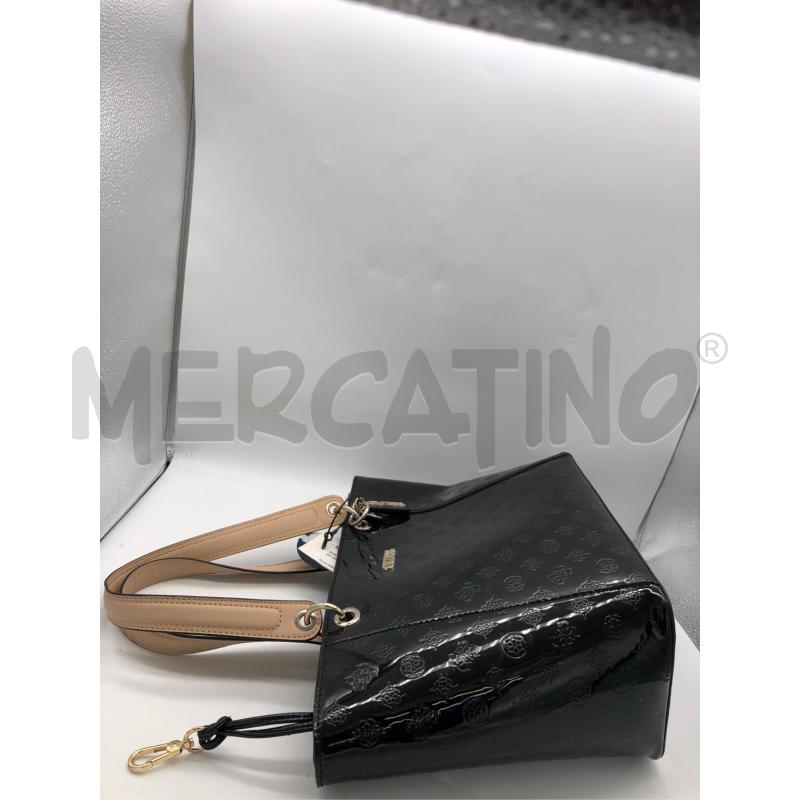 BORSA DONNA NERA LUCIDA GUESS | Mercatino dell'Usato Avellino 2