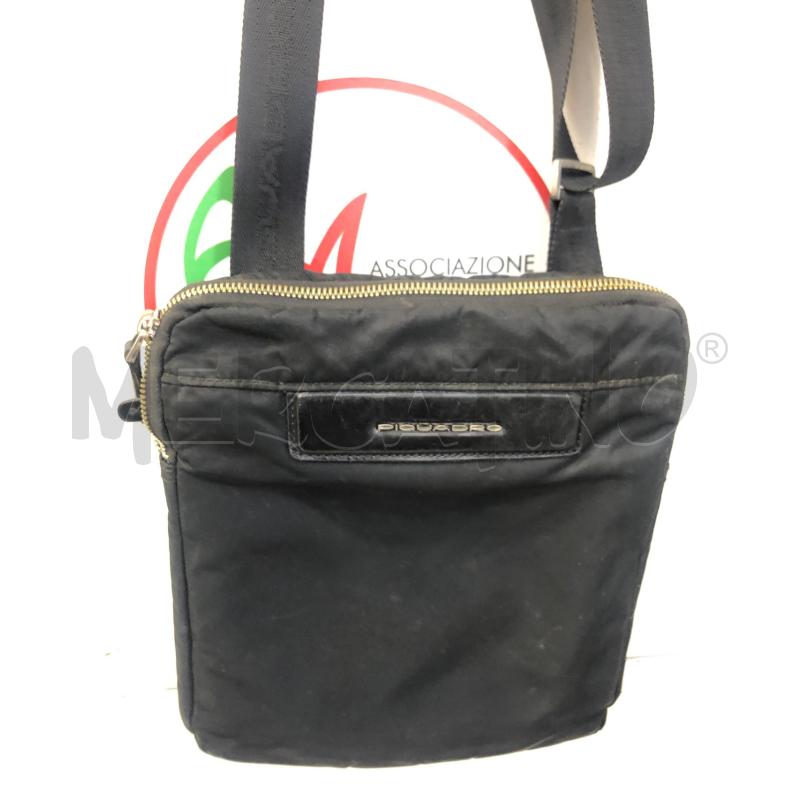 BORSELLO UOMO PIQUADRO NERO  | Mercatino dell'Usato Avellino 1