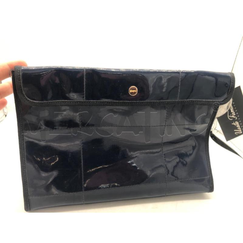 BORSETTA D TRUSSARDI BLU'LUCIDO MADE IN ITALY | Mercatino dell'Usato Avellino 1