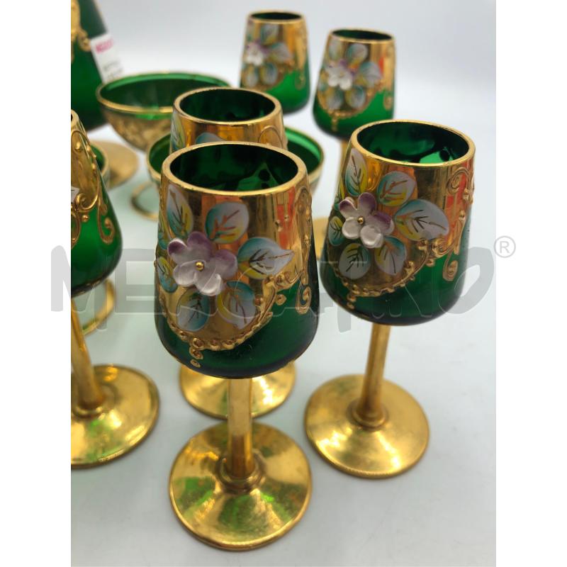 BOTTIGLIA +6COPPETTE+6 BICCHIERINI VETRO  | Mercatino dell'Usato Avellino 2