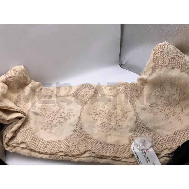 COPRI LETTO GIALLINO FIORI INT  | Mercatino dell'Usato Avellino 1