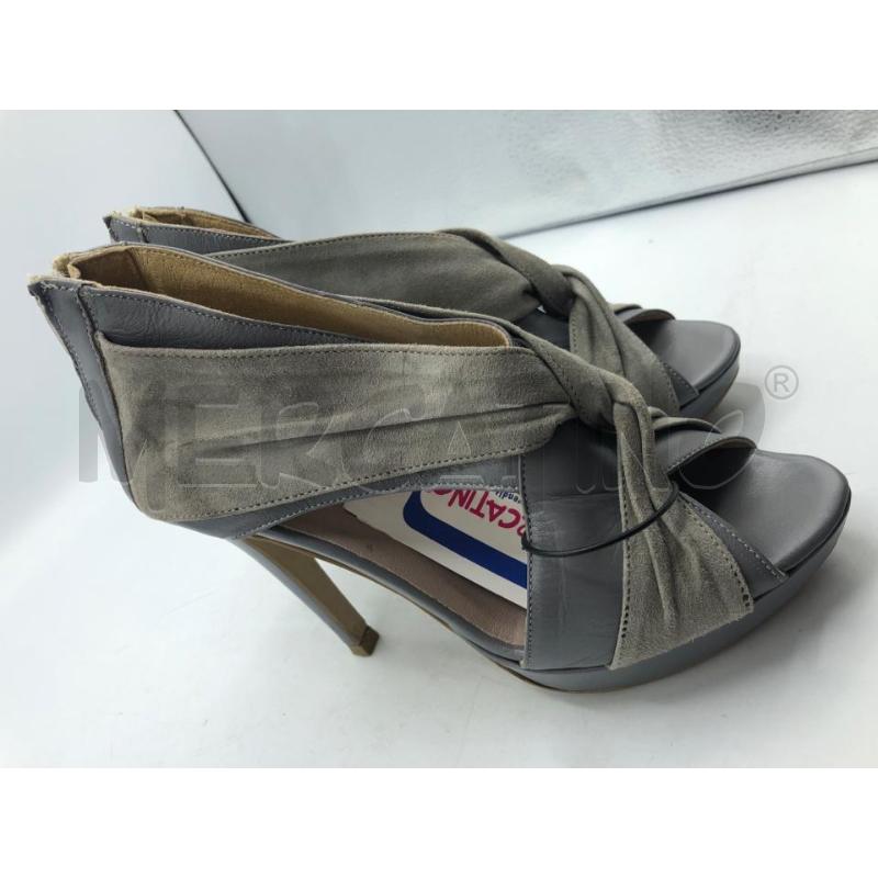 DECOLLETE GRIGIO CAMOSCIO SHOES  | Mercatino dell'Usato Avellino 1
