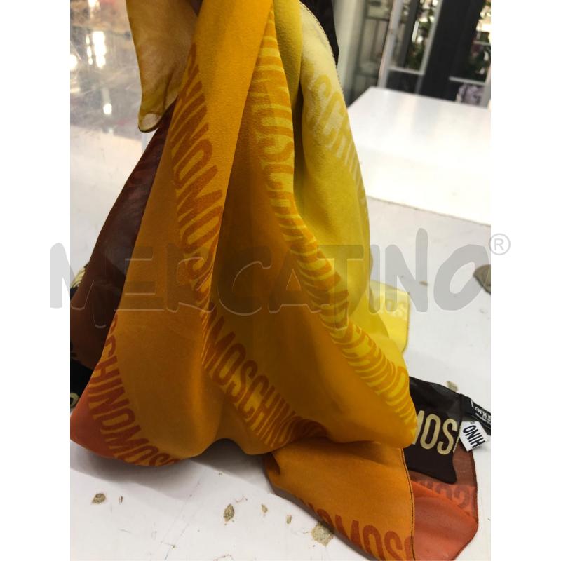 FOULARD MOSCHINO ARANCIO GIALLO  | Mercatino dell'Usato Avellino 3