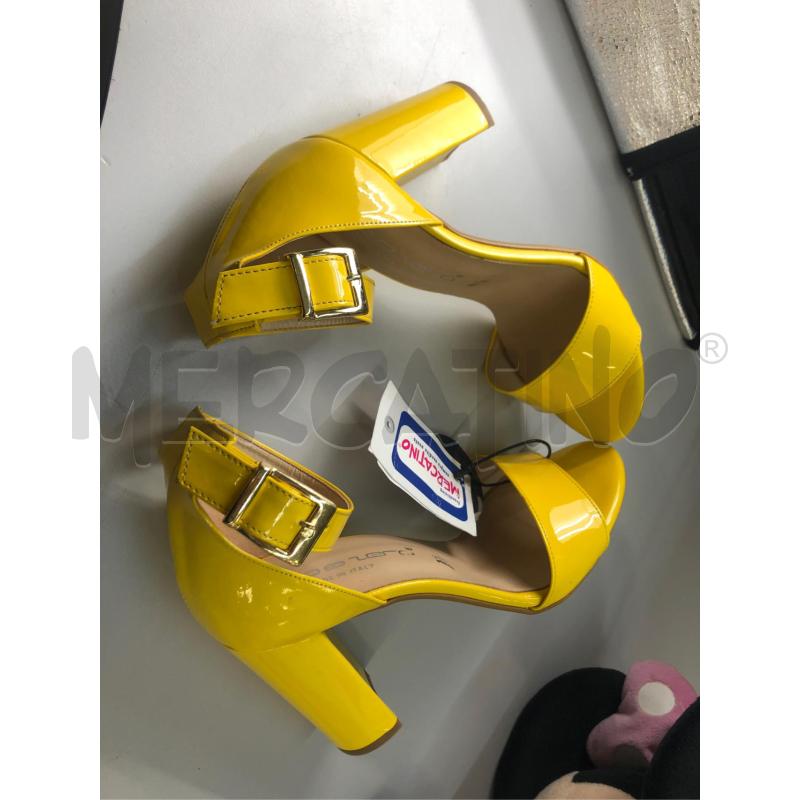 SANDALI DONNA ANNO ZERO GIALLO LUCIDO  | Mercatino dell'Usato Avellino 5