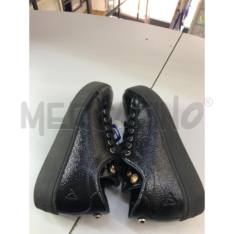 SCARPE DONNA APEPAZZA NERO LUCIDO 10 CENT | Mercatino dell'Usato Avellino 4