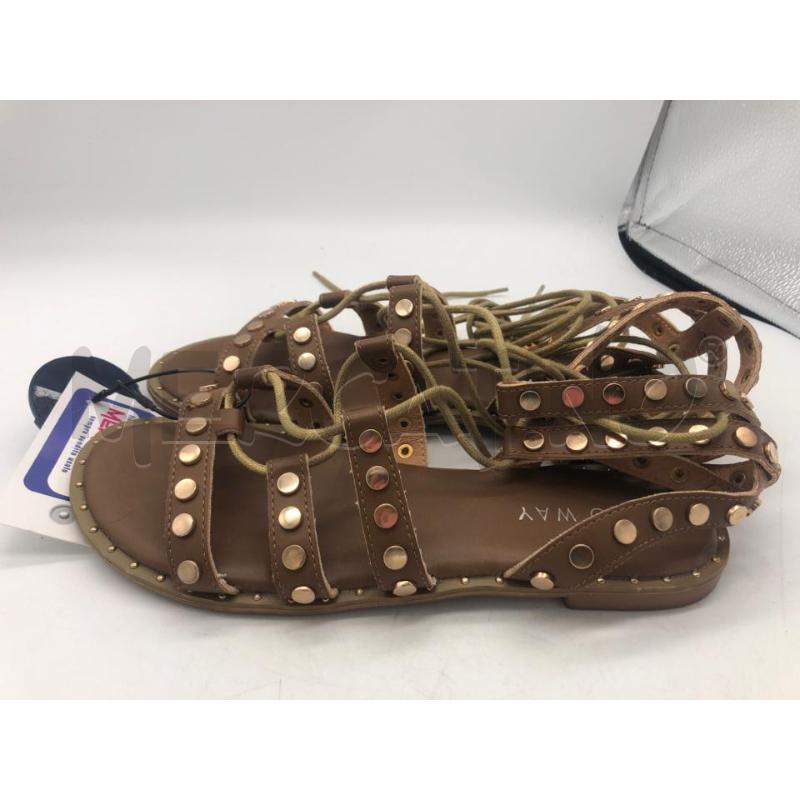SCARPE DONNA BEIGE BORCHIE TWO WAY  | Mercatino dell'Usato Avellino 2