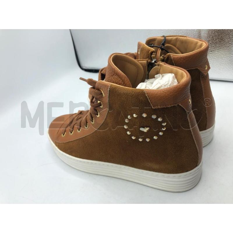 SCARPE DONNA COCCIO CAMOSC ALTE 37 LONVIE | Mercatino dell'Usato Avellino 3