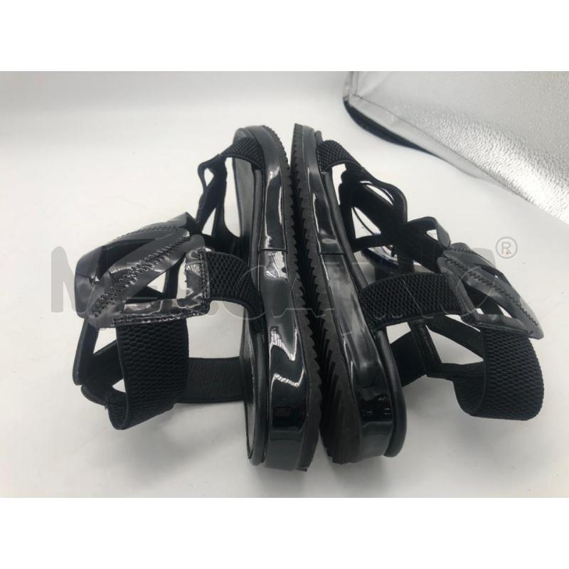 SCARPE DONNA DOCKSTE NERO LUCID  | Mercatino dell'Usato Avellino 3