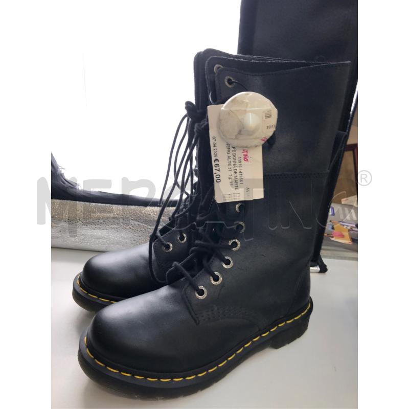 SCARPE DONNA DR'MARTENS NERO ALTE 37 | Mercatino dell'Usato Avellino 1