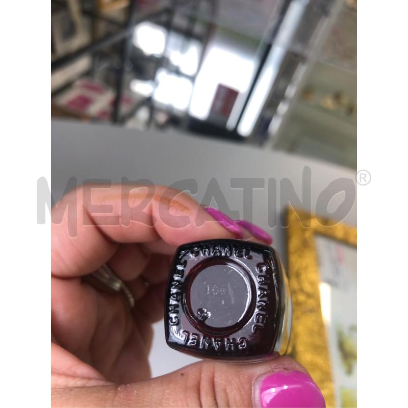 SMALTO CHANEL  | Mercatino dell'Usato Avellino 4