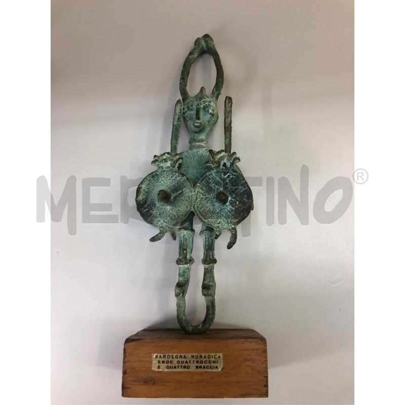 STATUA NURAGICA EROE QUATTROCCHI E QUATTRO BRACCIA  | Mercatino dell'Usato Avellino 4