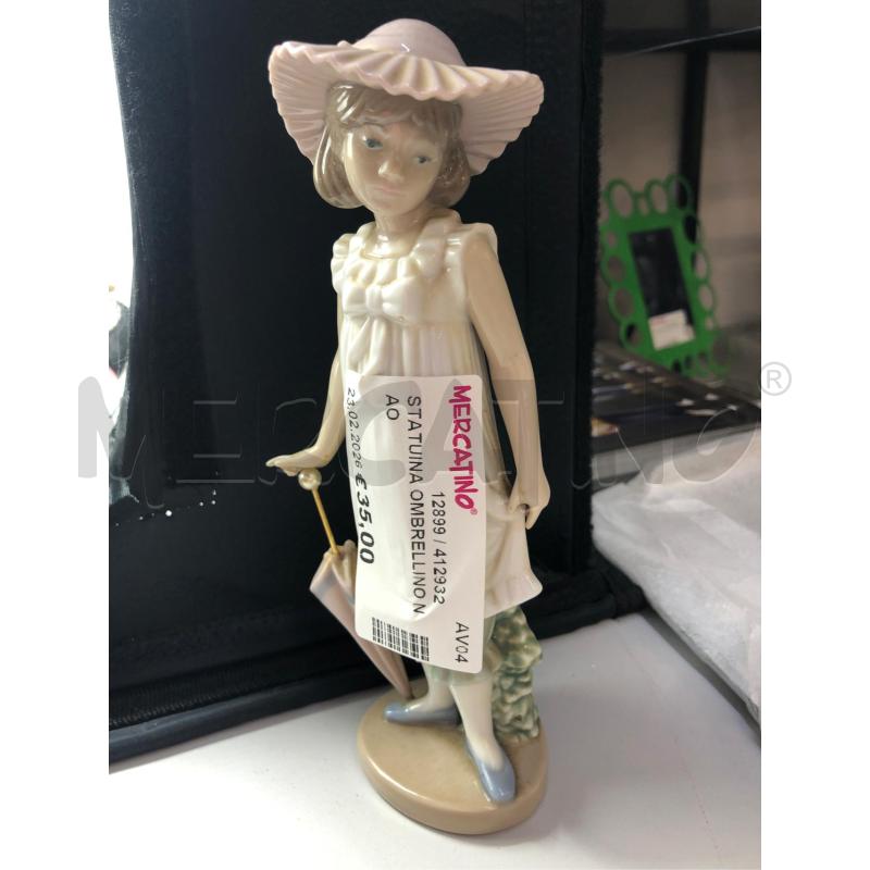 STATUINA OMBRELLINO NAO  | Mercatino dell'Usato Avellino 1