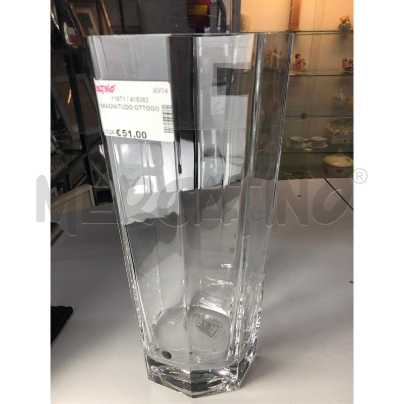 VASO MAGNITUDO OTTOGONALE  | Mercatino dell'Usato Avellino 4