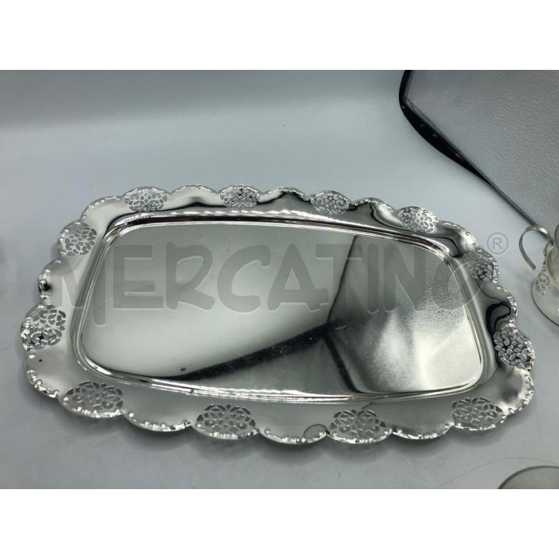 VASSOIO +6 TAZZINE BASE SILVER  | Mercatino dell'Usato Avellino 4