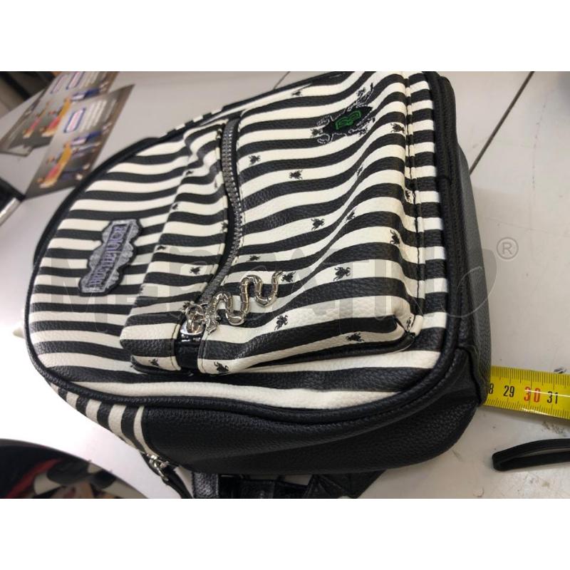 ZAINO DONNA RIGHE NERO BIANCO  | Mercatino dell'Usato Avellino 4
