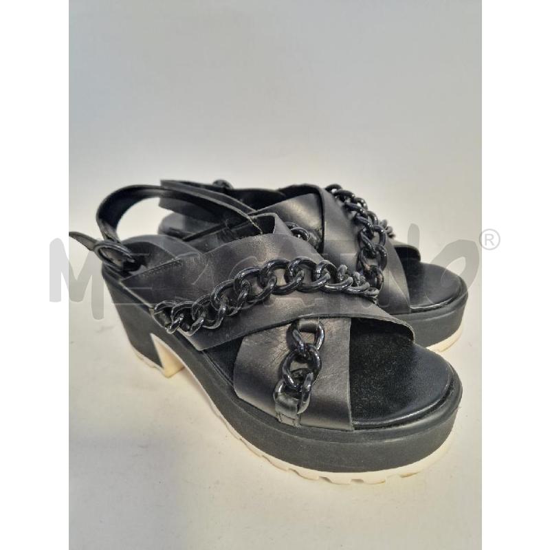 SCARPE DONNA  NERE ALTE CULT | Mercatino dell'Usato Bisceglie 3