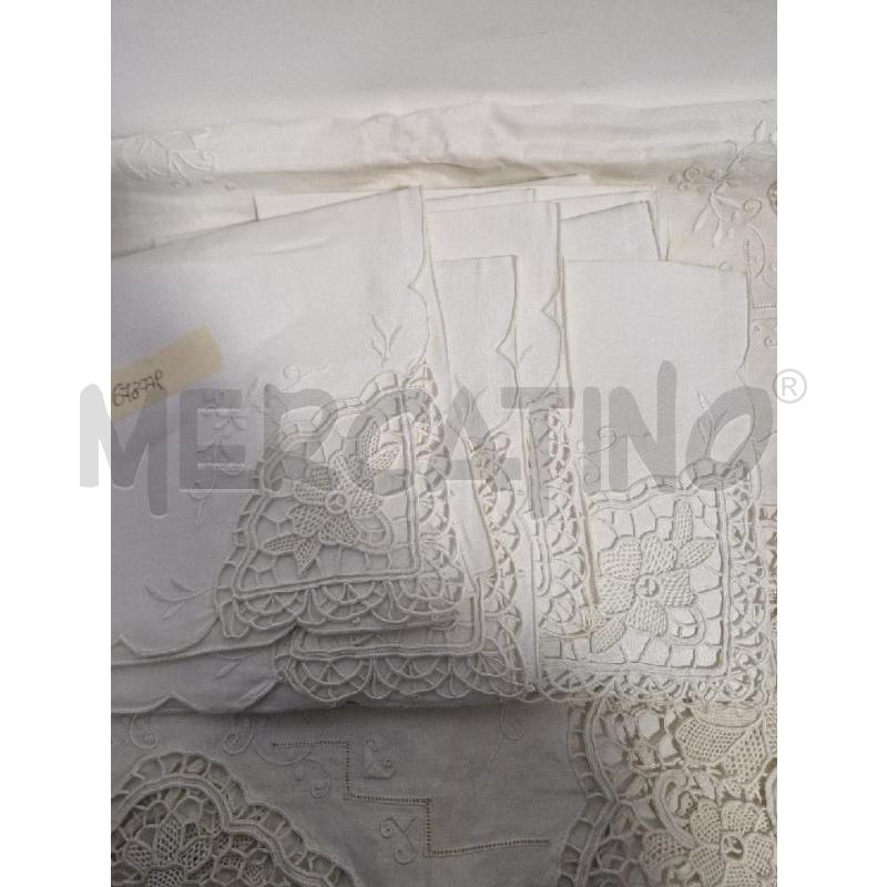 TOVAGLIA BEIGE RICAMATA +TOVAGLIOLI | Mercatino dell'Usato Bisceglie 3